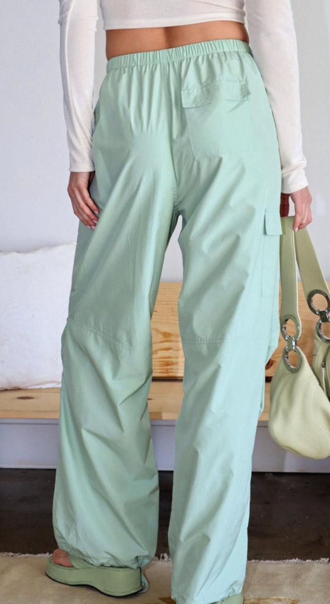 Cargo Trousers (sage)