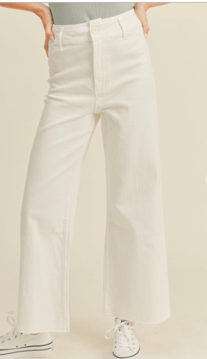 Bri Jeans (RESTOCK)