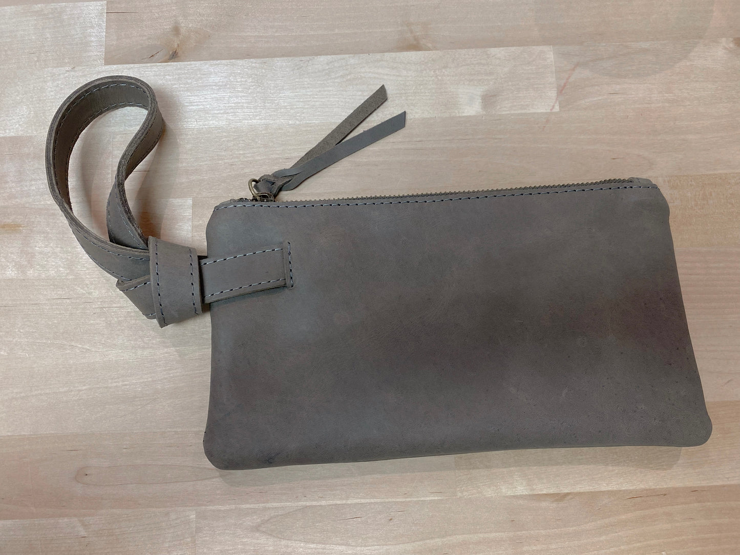 Rachel Wristlet: Slate