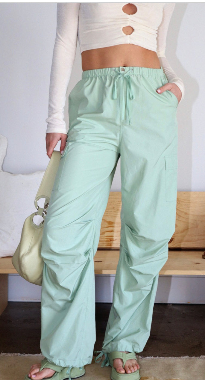 Cargo Trousers (sage)